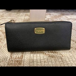 Michael Kors Black leather long wallet
